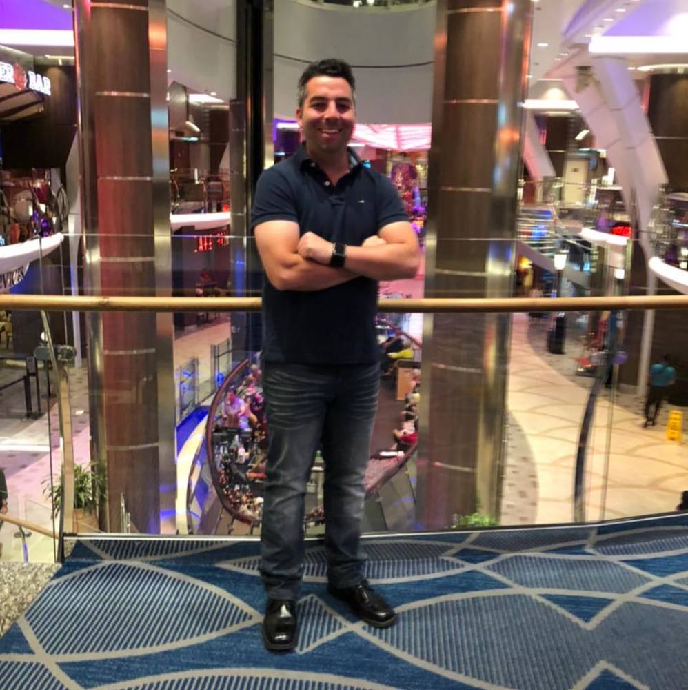 Meet your Posher, Jonathan